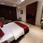 C Pearls Banquet &Hotels